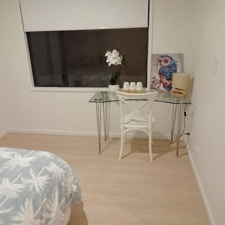 Central One Bedroom Apartment Оукланд Екстериор снимка